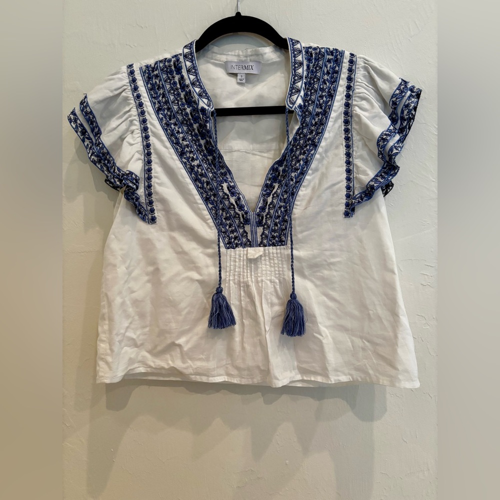 INTERMIX Embroidered Peasant Boho Top Sz Small